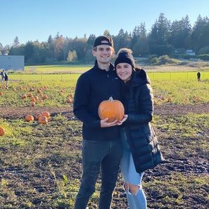 Meet your Posher, Georgia